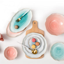 Load image into Gallery viewer, Gradient Color Ceramic Plate