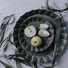 Load image into Gallery viewer, Creative Retro Storage Iron Plate