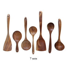 Load image into Gallery viewer, Solid Wood Cutlery Set