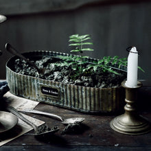 Load image into Gallery viewer, Oval Wrought Iron Tray