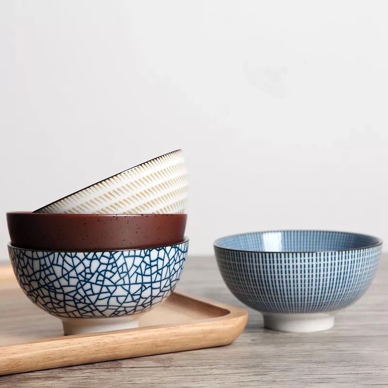 Traditional Japanese Bowl Set