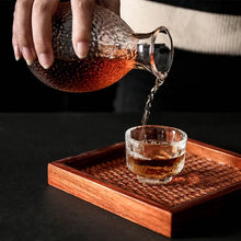 Load image into Gallery viewer, Japanese Sake Set for 4, Glass Hammer Pattern, 1 Cyrstal Clear Sake Bottle and 4 Sake Cups
