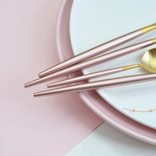 Load image into Gallery viewer, Pink Gold Silverware Set
